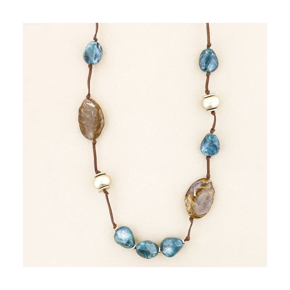 COLLAR LARGO CUENTAS RESINA