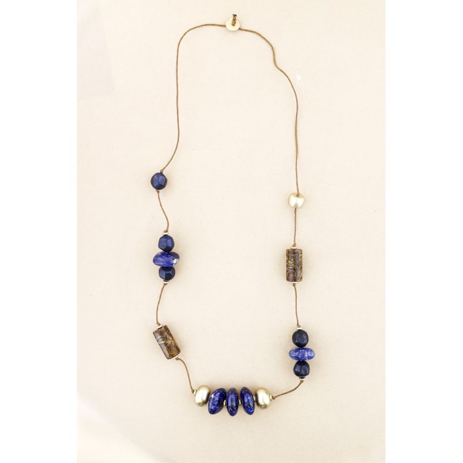 COLLAR LARGO CUENTAS RESINA