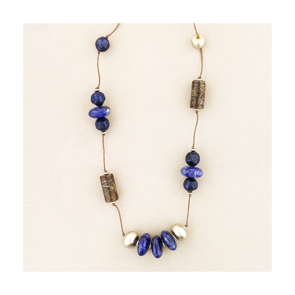 COLLAR LARGO CUENTAS RESINA