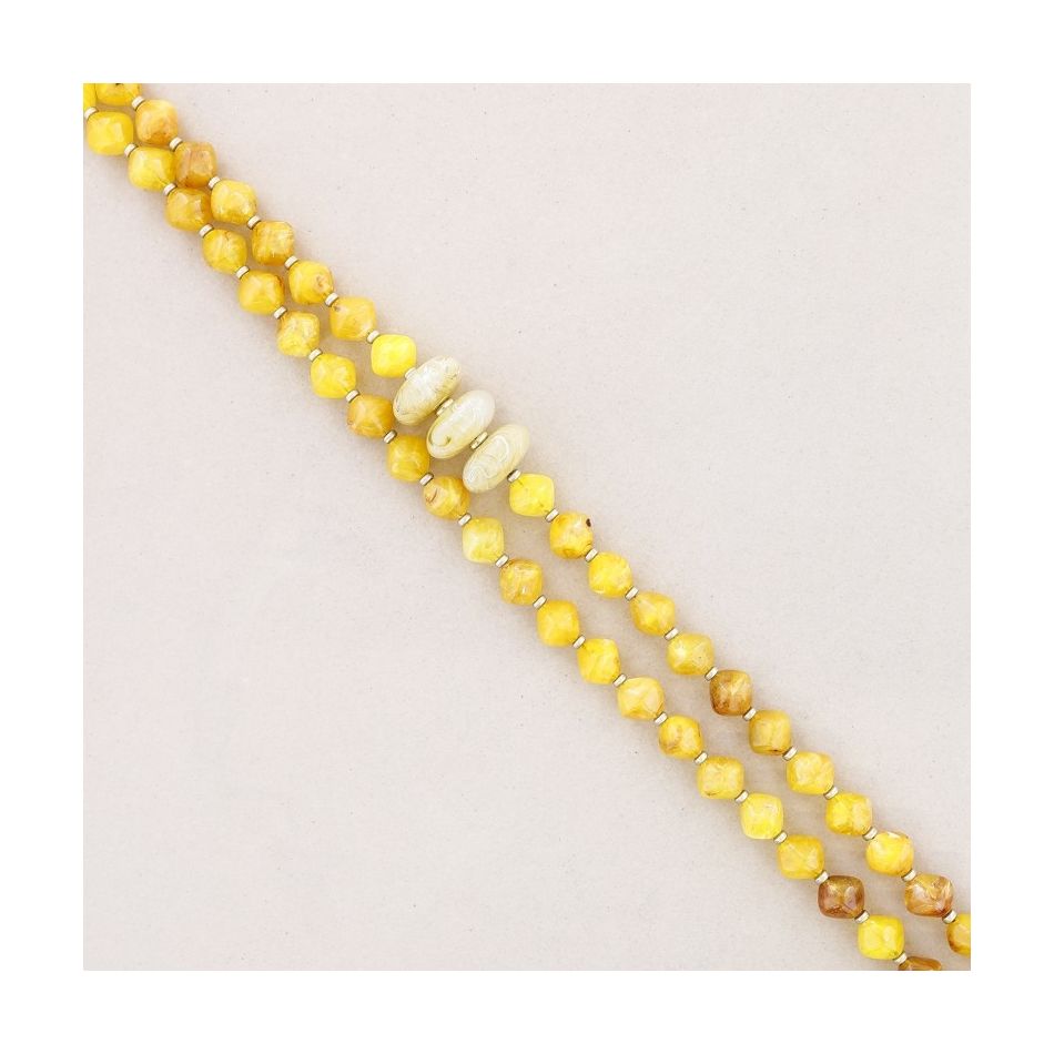 COLLAR LARGO CUENTAS RESINA