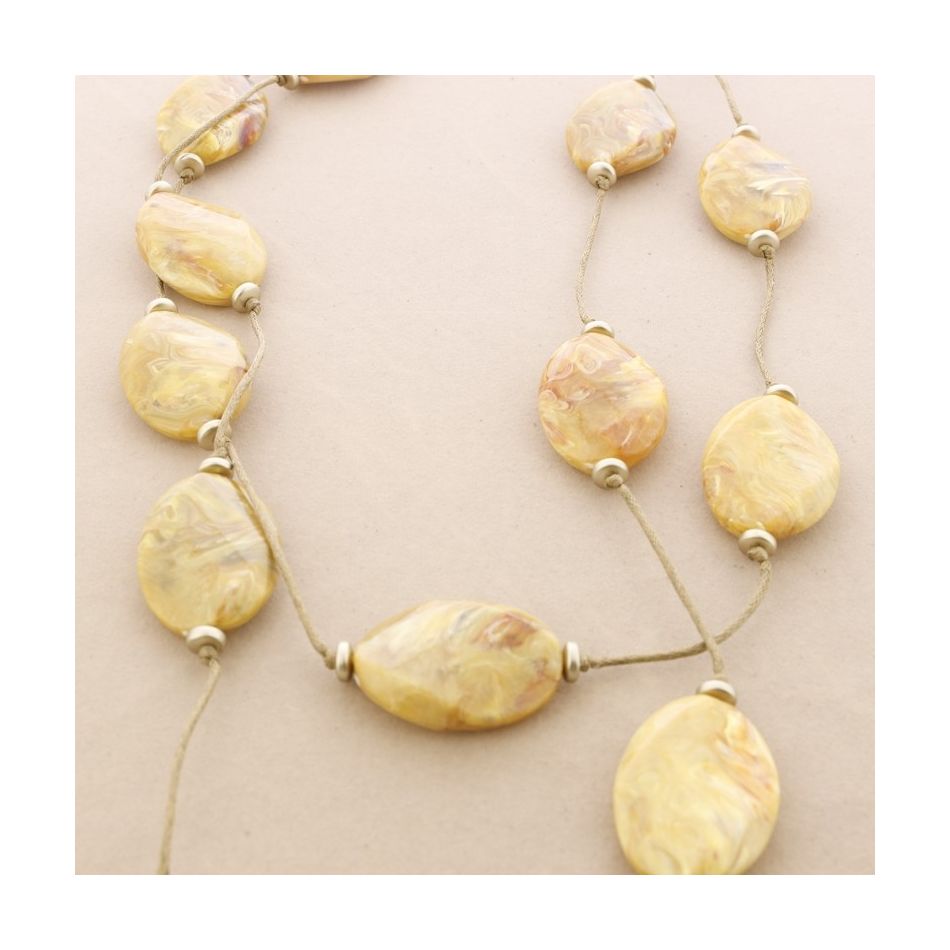 COLLAR LARGO CUENTAS RESINA