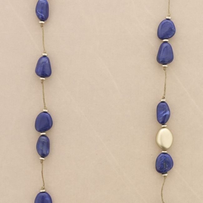 COLLAR LARGO CUENTAS RESINA