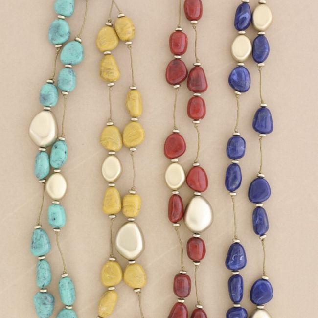 COLLAR LARGO CUENTAS RESINA