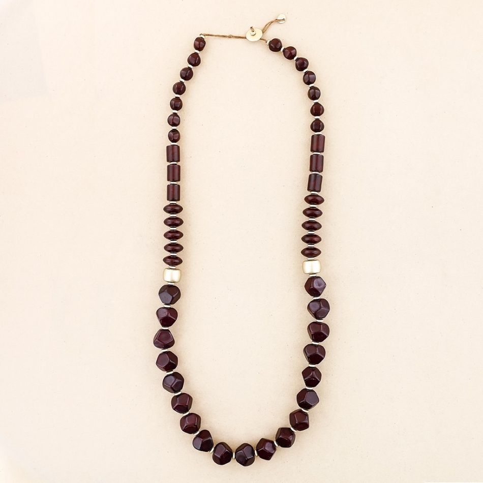 COLLAR LARGO CUENTAS RESINA