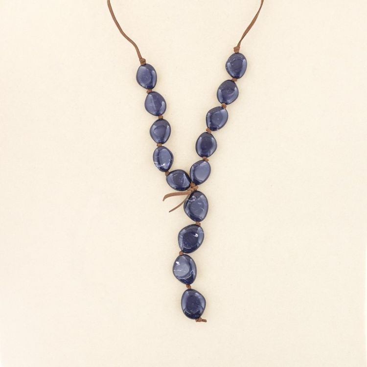 COLLAR LARGO CUENTAS RESINA 2
