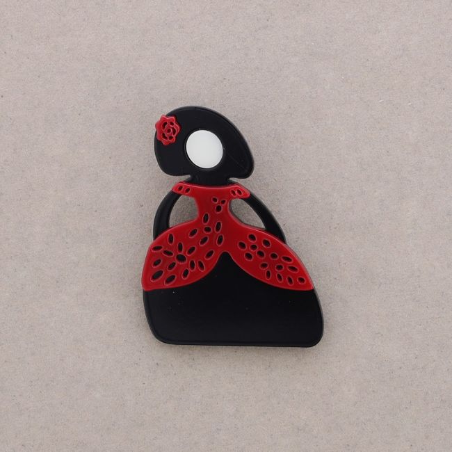 RESIN MENINA BROOCH