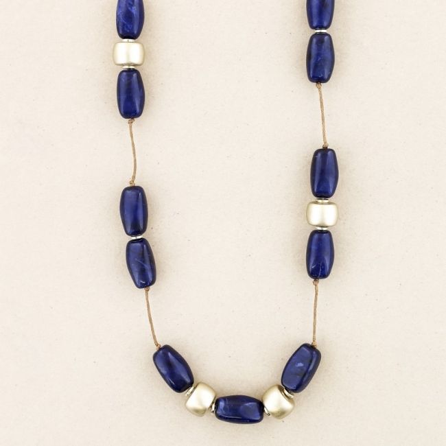 COLLAR LARGO CUENTAS RESINA