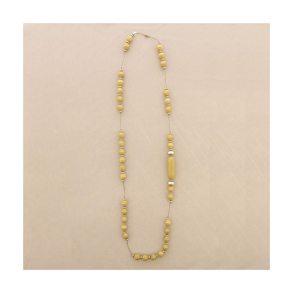 COLLAR LARGO CUENTAS RESINA FACETADA