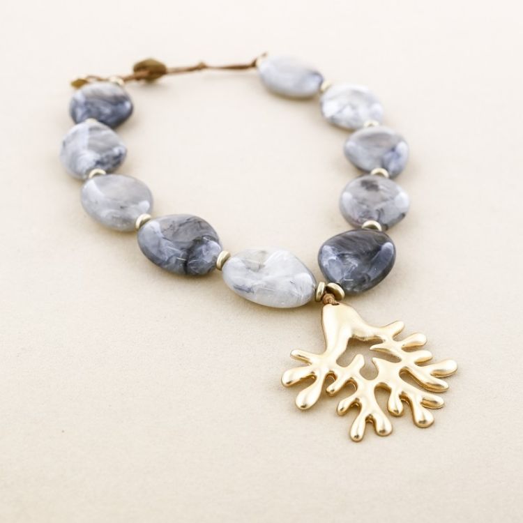 RESIN BEADS PENDANT CORAL METAL CHOKER