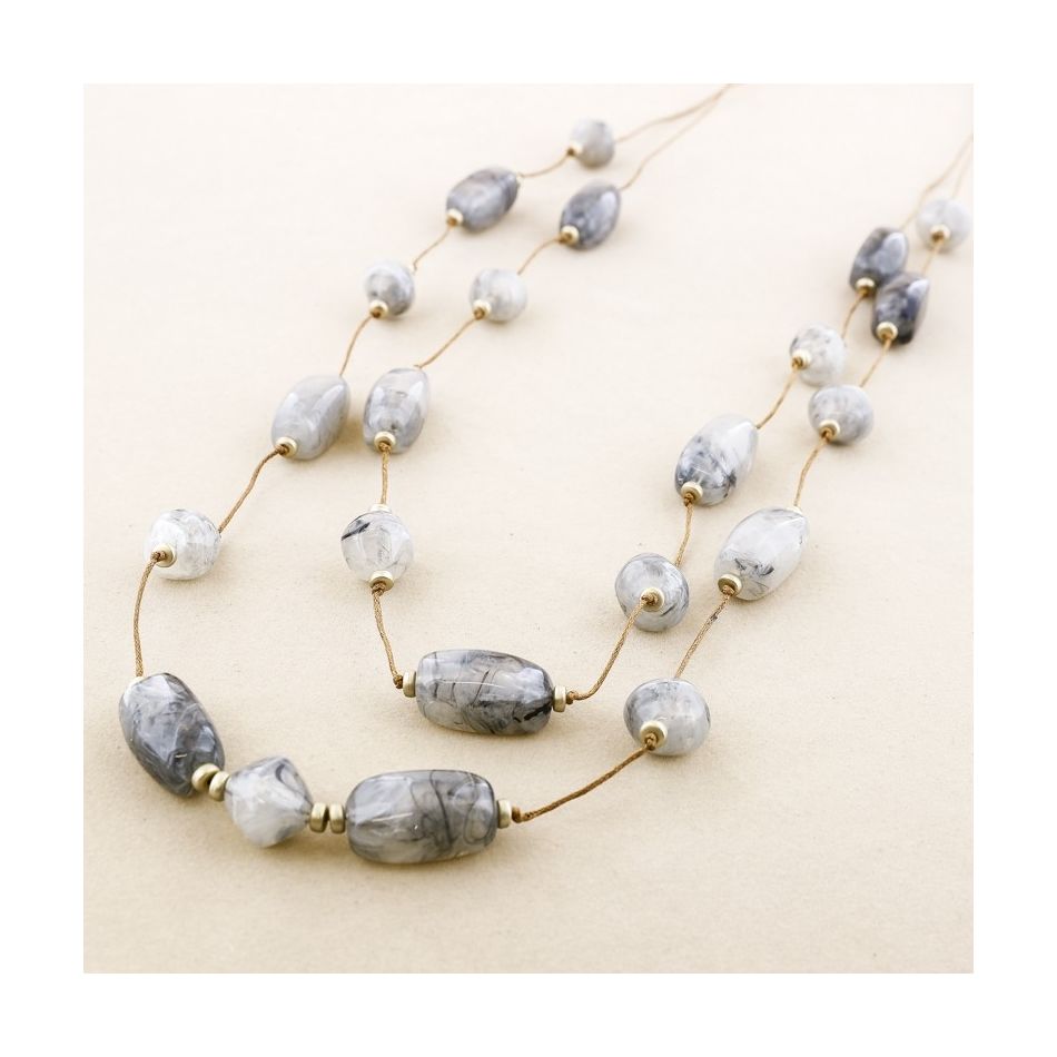 COLLAR LARGO DOBLE CUENTAS RESINA