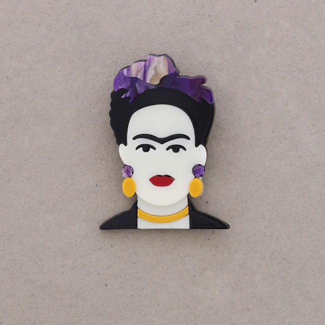 FRIDA RESIN BROOCH