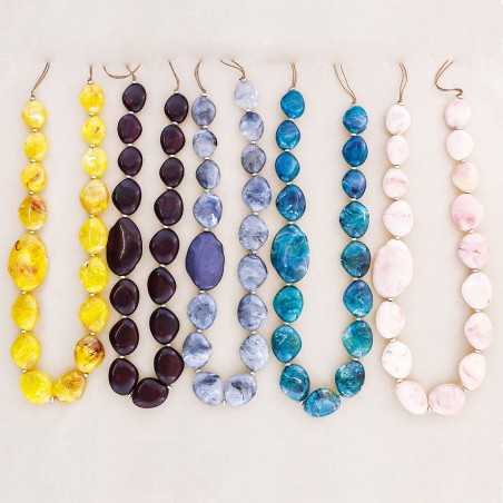 COLLAR LARGO CUENTAS RESINA