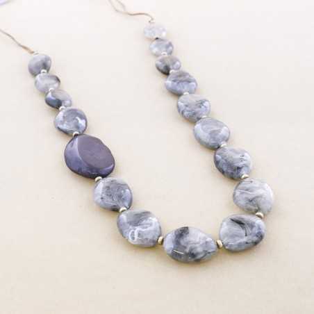 COLLAR LARGO CUENTAS RESINA