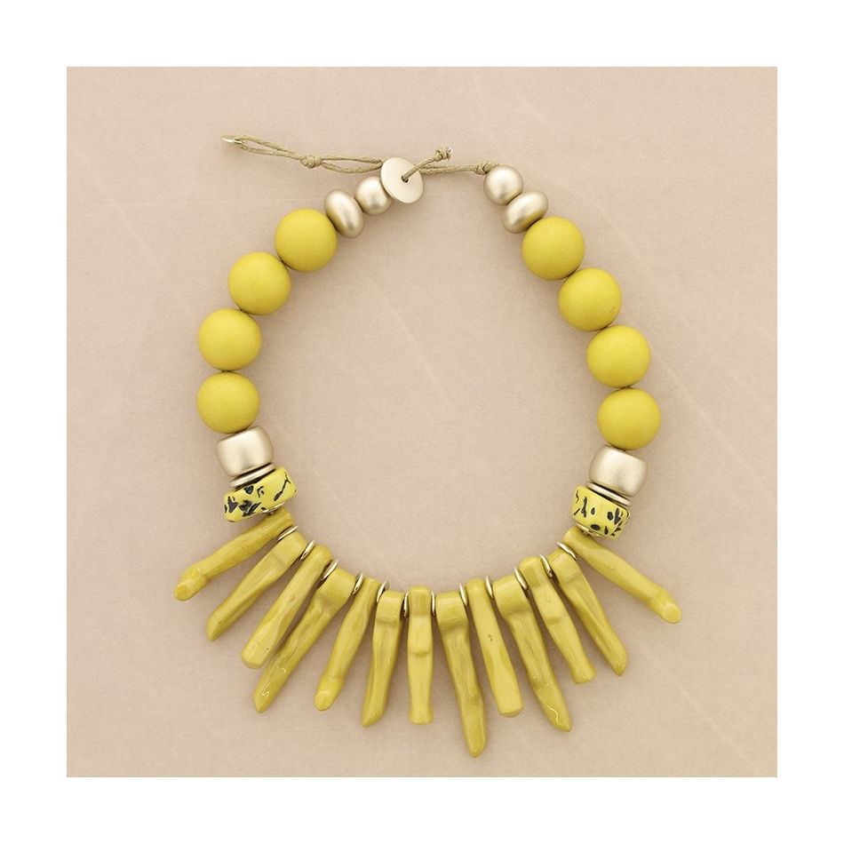 CORAL BALL RESIN SHORT NECKLACE