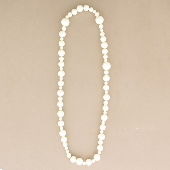 COLLAR LARGO CUENTAS BOLAS