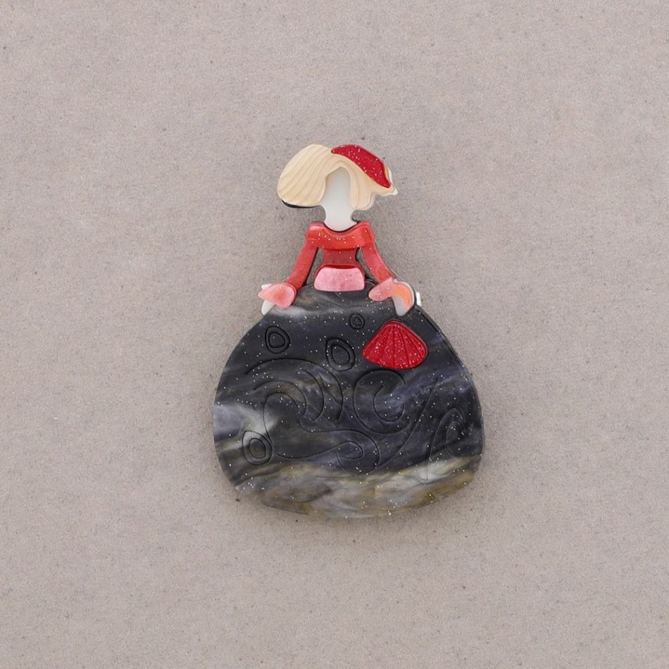 BROCHE MENINA RESINA