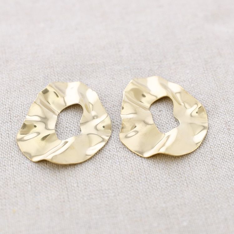 ROUGH OVAL HOOP STEEL EARRINGS