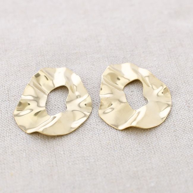 ROUGH OVAL HOOP STEEL EARRINGS