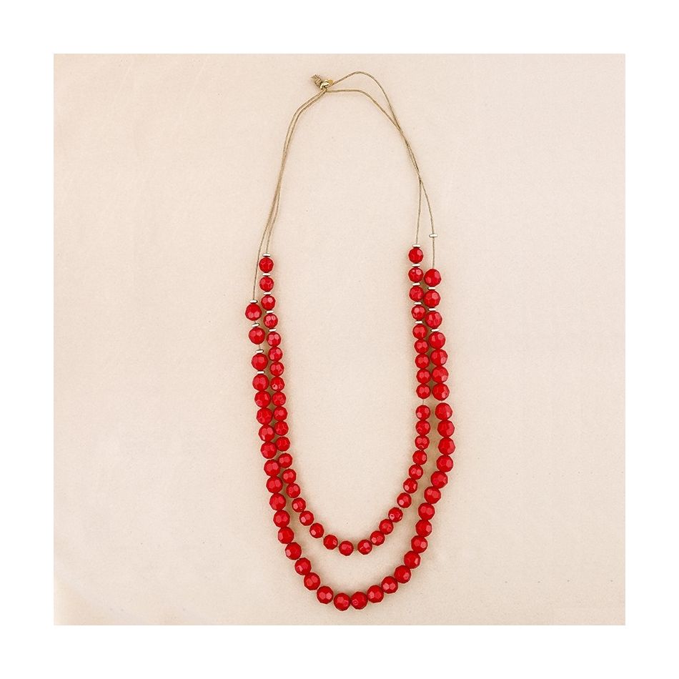LONG DOUBLE STRAP NECKLACE WITH RESIN BEADS