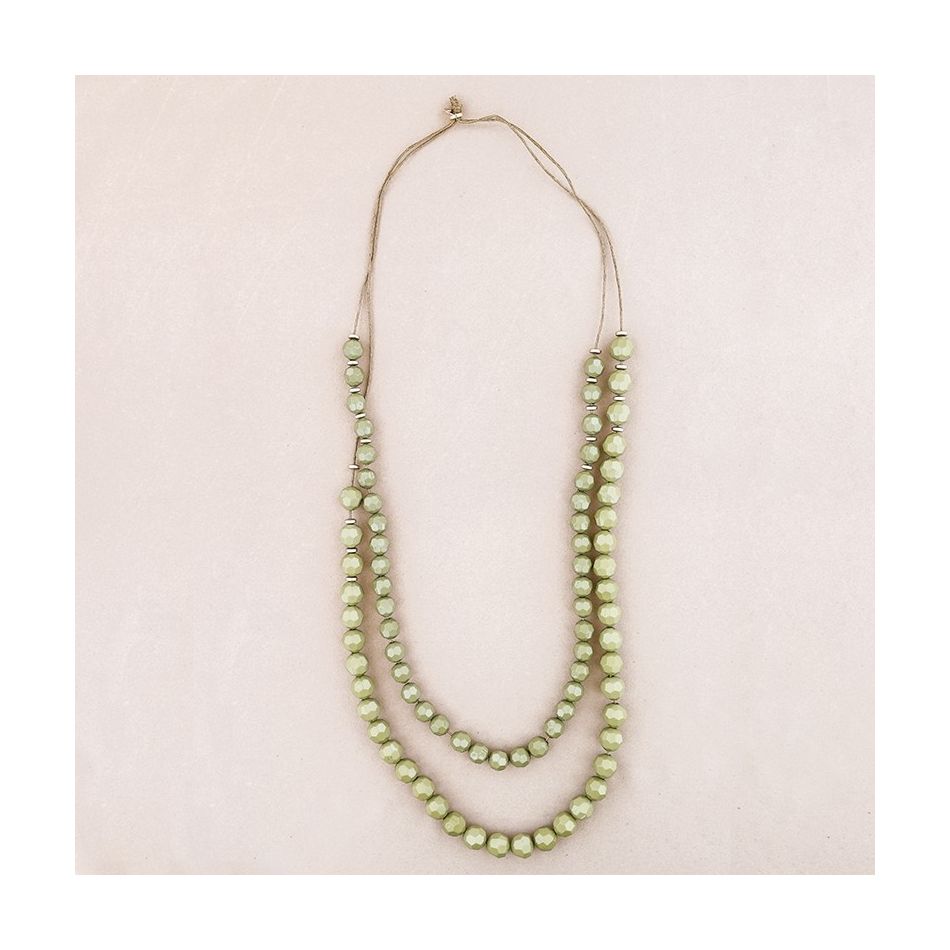 COLLAR LARGO DOBLE TIRA CUENTAS RESINA