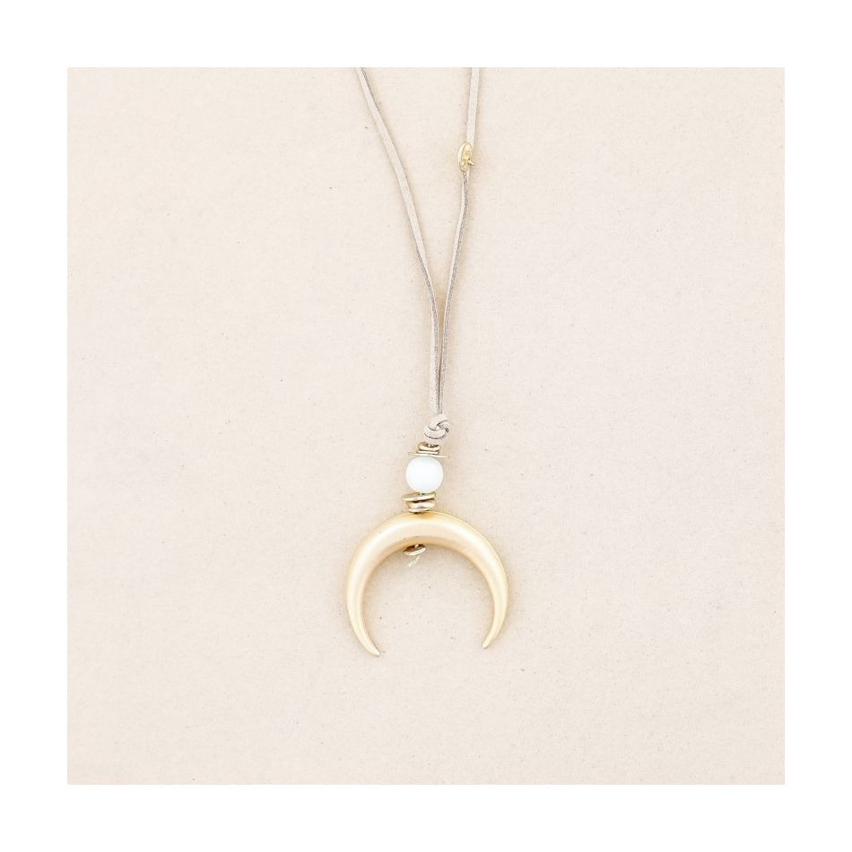 METAL HALF MOON PENDANT LONG NECKLACE