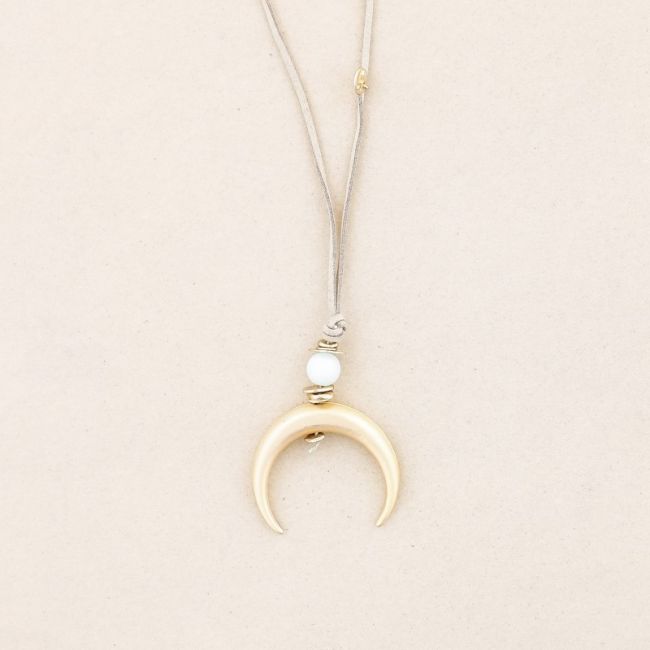 COLLAR LARGO COLGANTE MEDIA LUNA METAL