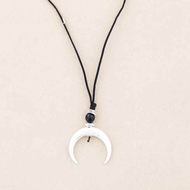 METAL HALF MOON PENDANT LONG NECKLACE