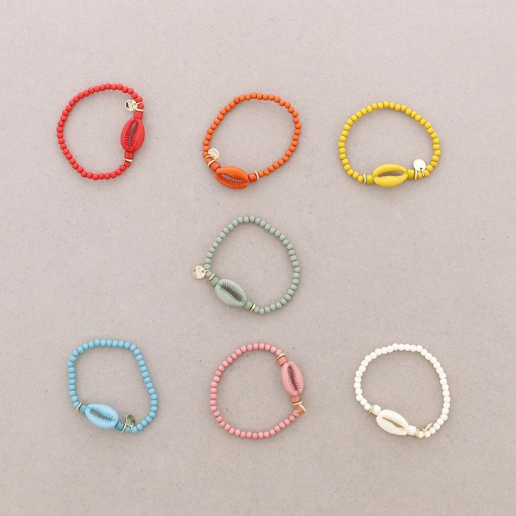 RESIN SHELL BEADS BRACELET 2