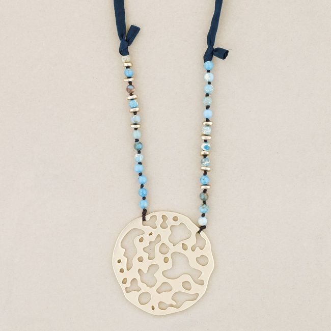 COLLAR LARGO PIEDRAS COLGANTE MEDALLÓN METAL