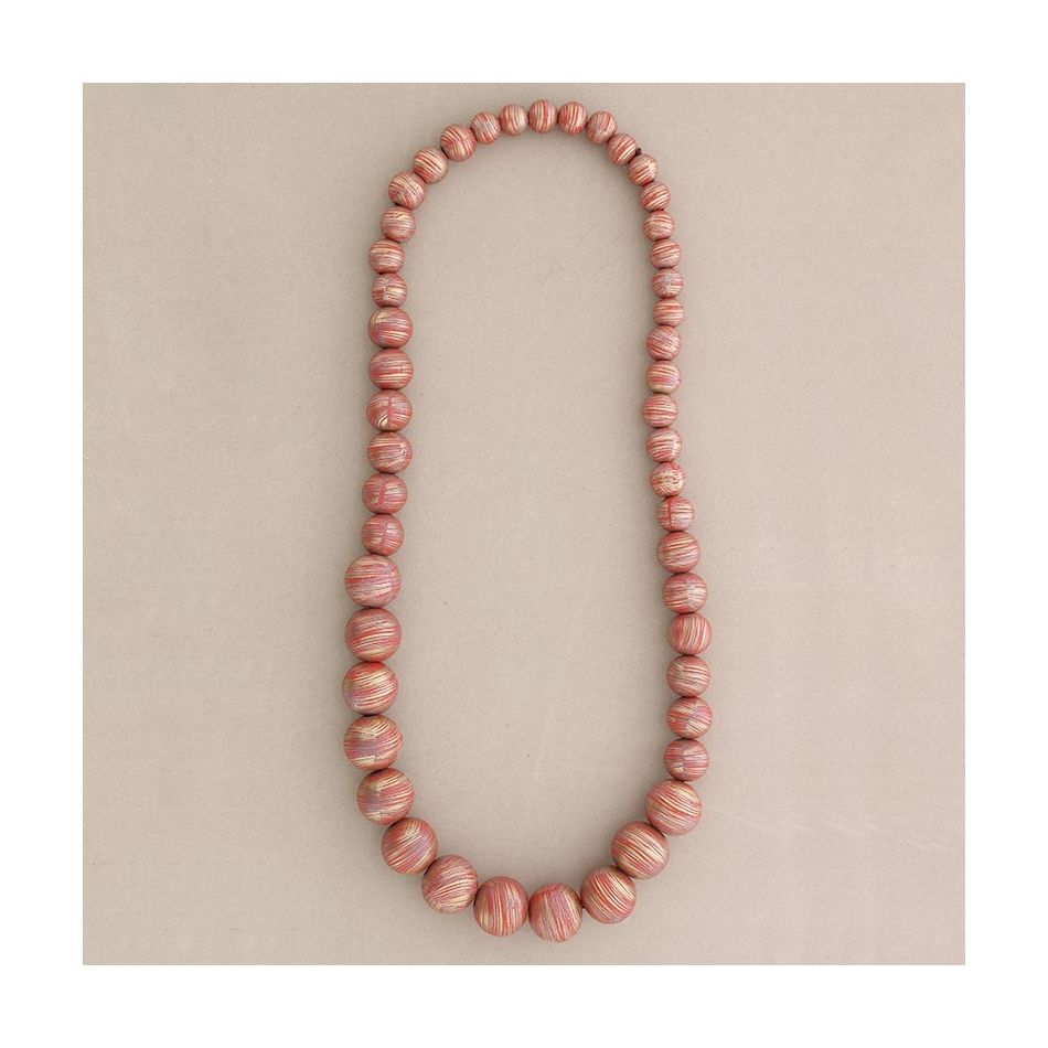 LONG WOODEN BALL NECKLACE