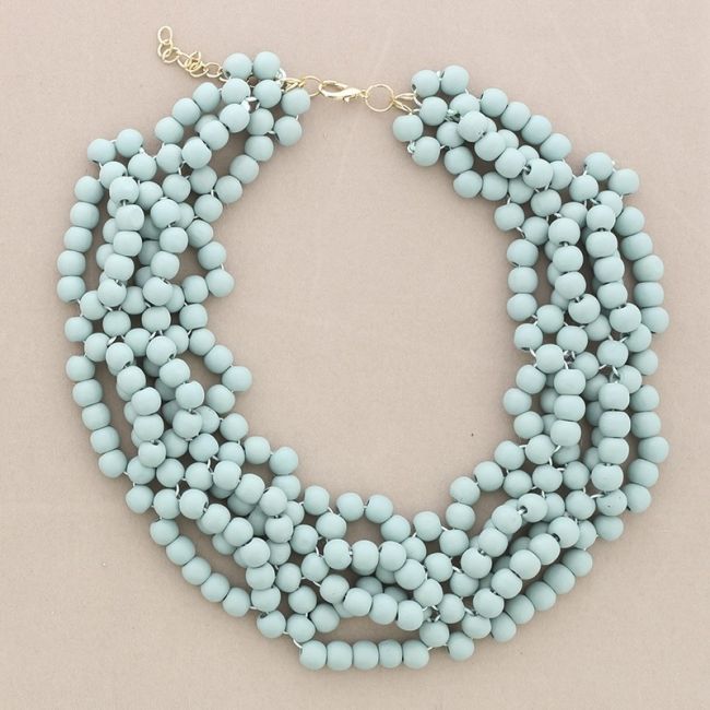 WOODEN BALL SHORT NECKLACE