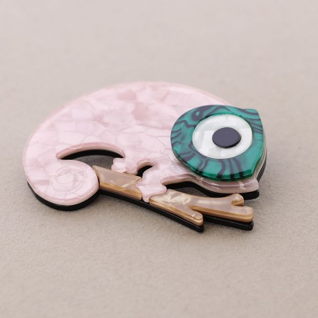 RESIN CHAMELEON BROOCH