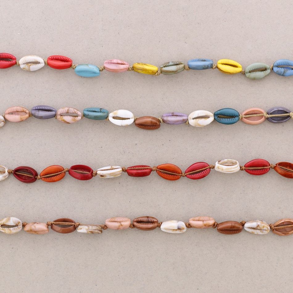 RESIN SHELL SHORT NECKLACE
