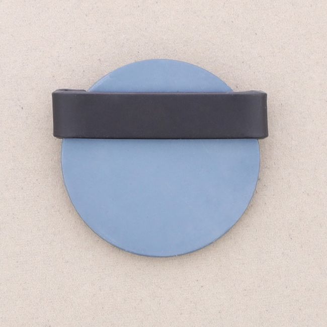 BROCHE FORMA GEOMÉTRICA RESINA