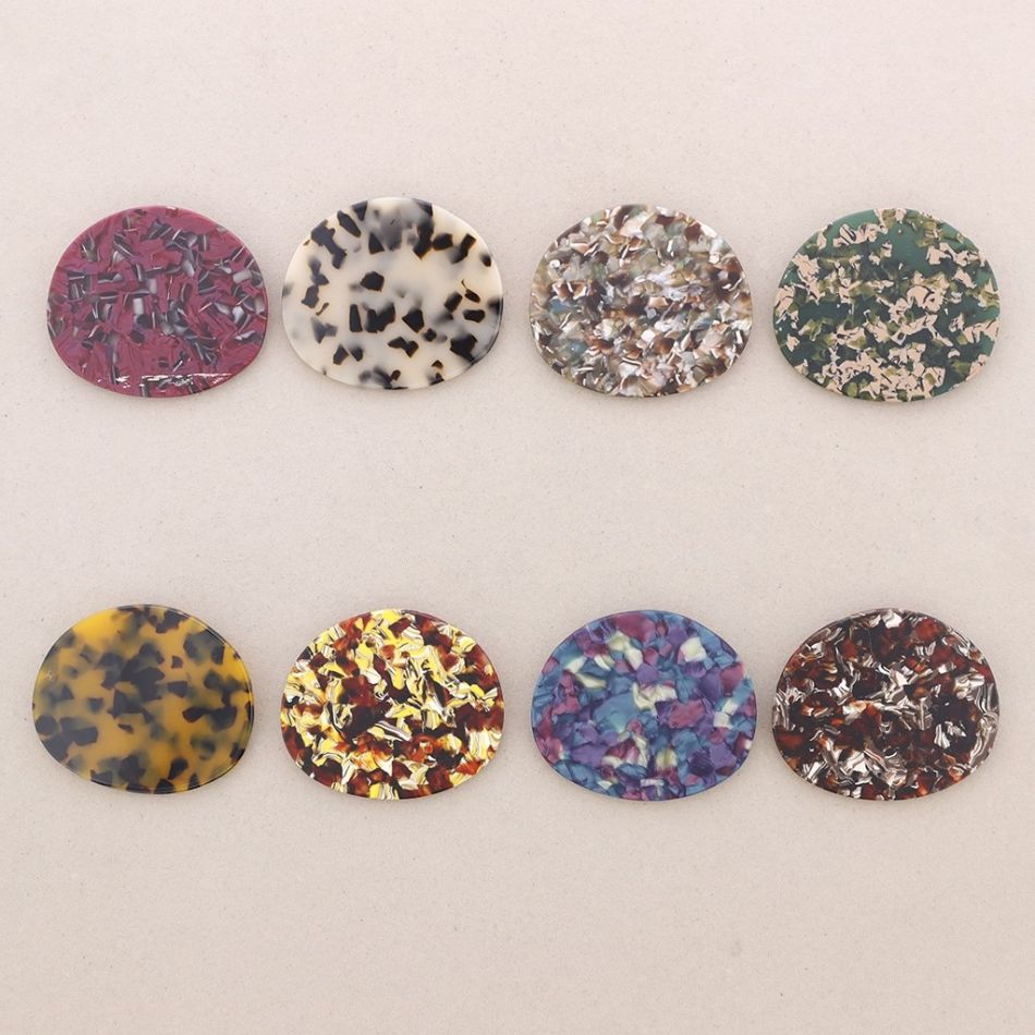 RESIN PRINTED MEDALLION BROOCH