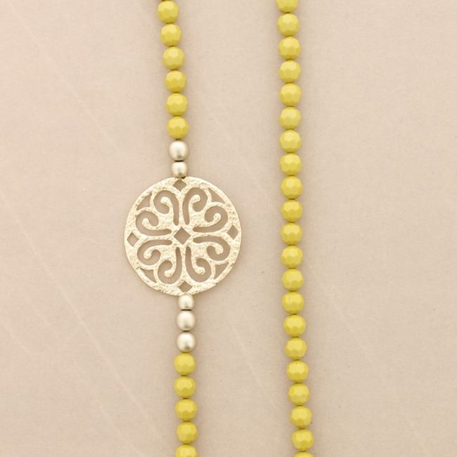 METAL MEDALLION FACETED RESIN BEADS LONG NECKLACE
