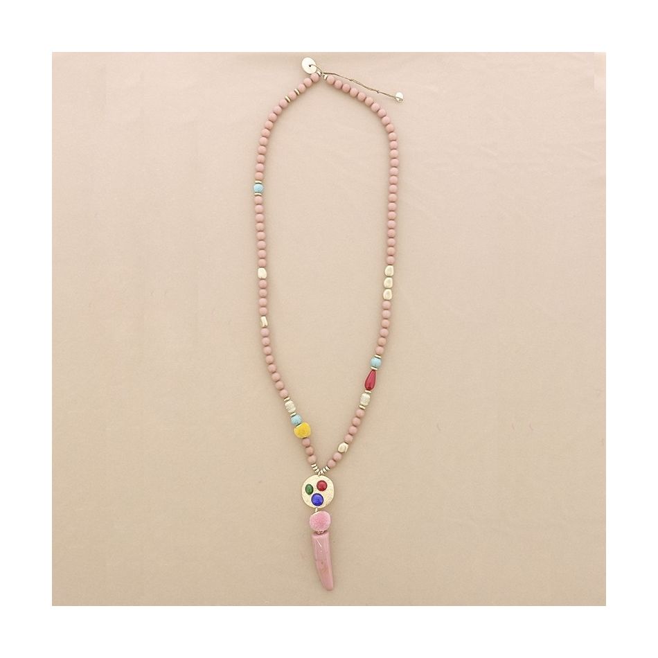 COLLAR LARGO CUENTAS RESINA COLGANTE CUERNO