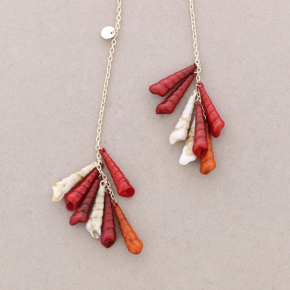 COLLAR LARGO DOBLE COLGANTE CONCHITAS MULTIUSO
