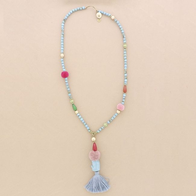 COLLAR LARGO CUENTAS RESINA COLGANTE FLECO