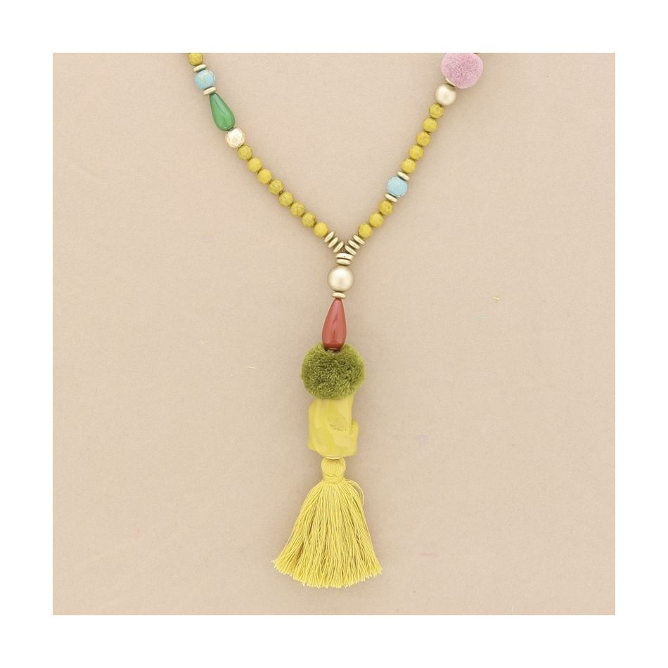 COLLAR LARGO CUENTAS RESINA COLGANTE FLECO