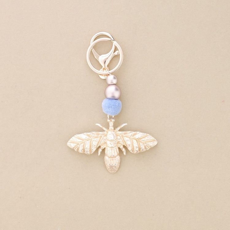 METAL BUGS PENDANT KEYCHAIN FRINGE