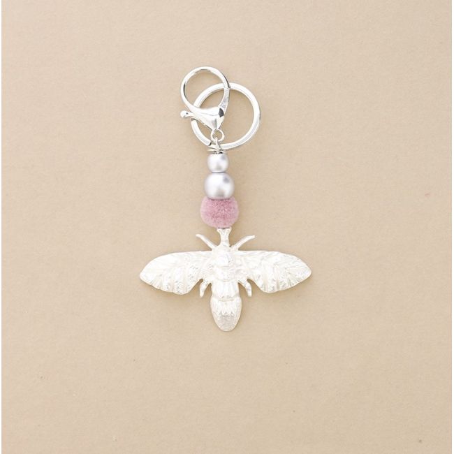 METAL BUGS PENDANT KEYCHAIN FRINGE