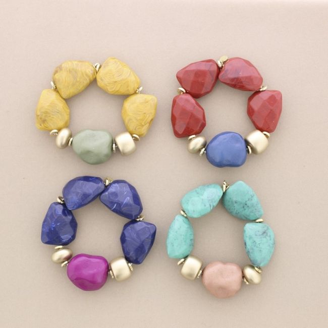 ELASTIC BRACELET WITH RESIN BEADS