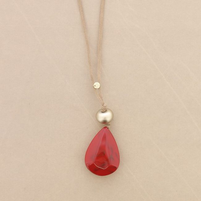 LONG SUEDE NECKLACE WITH RESIN DROP PENDANT