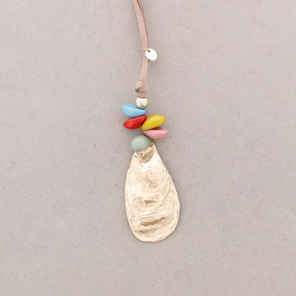 COLLAR LARGO COLGANTE CONCHA METAL