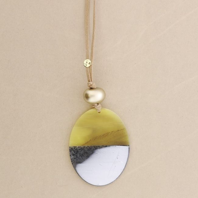 SUEDE LONG NECKLACE WITH RESIN PENDANT