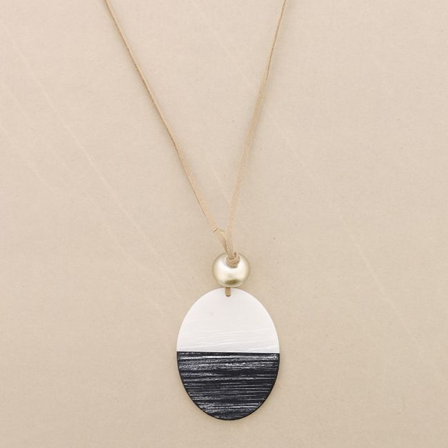 SUEDE LONG NECKLACE WITH RESIN PENDANT