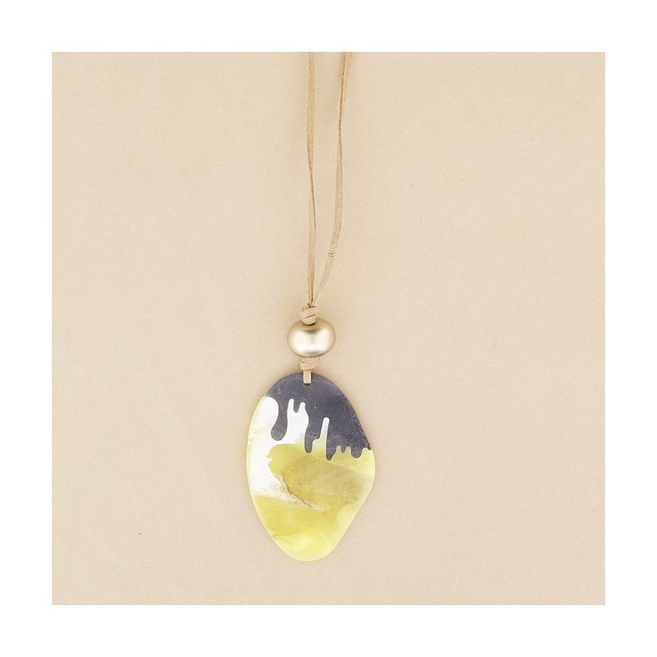 SUEDE LONG NECKLACE WITH RESIN PENDANT