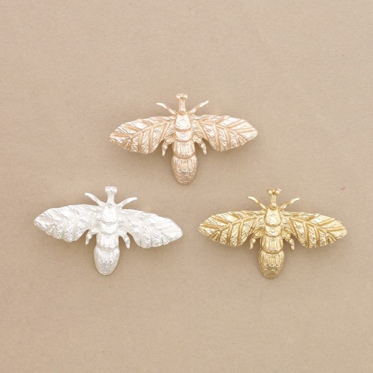METAL BUGS BROOCH 2