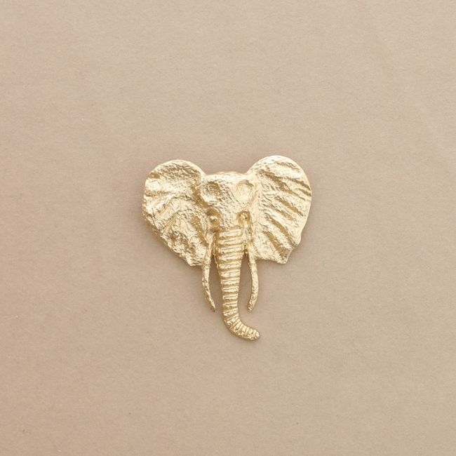 METAL ELEPHANT BROOCH